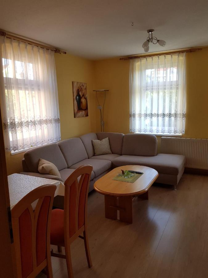 Ferienwohnung Karlguth Neustadt in Sachsen Ngoại thất bức ảnh